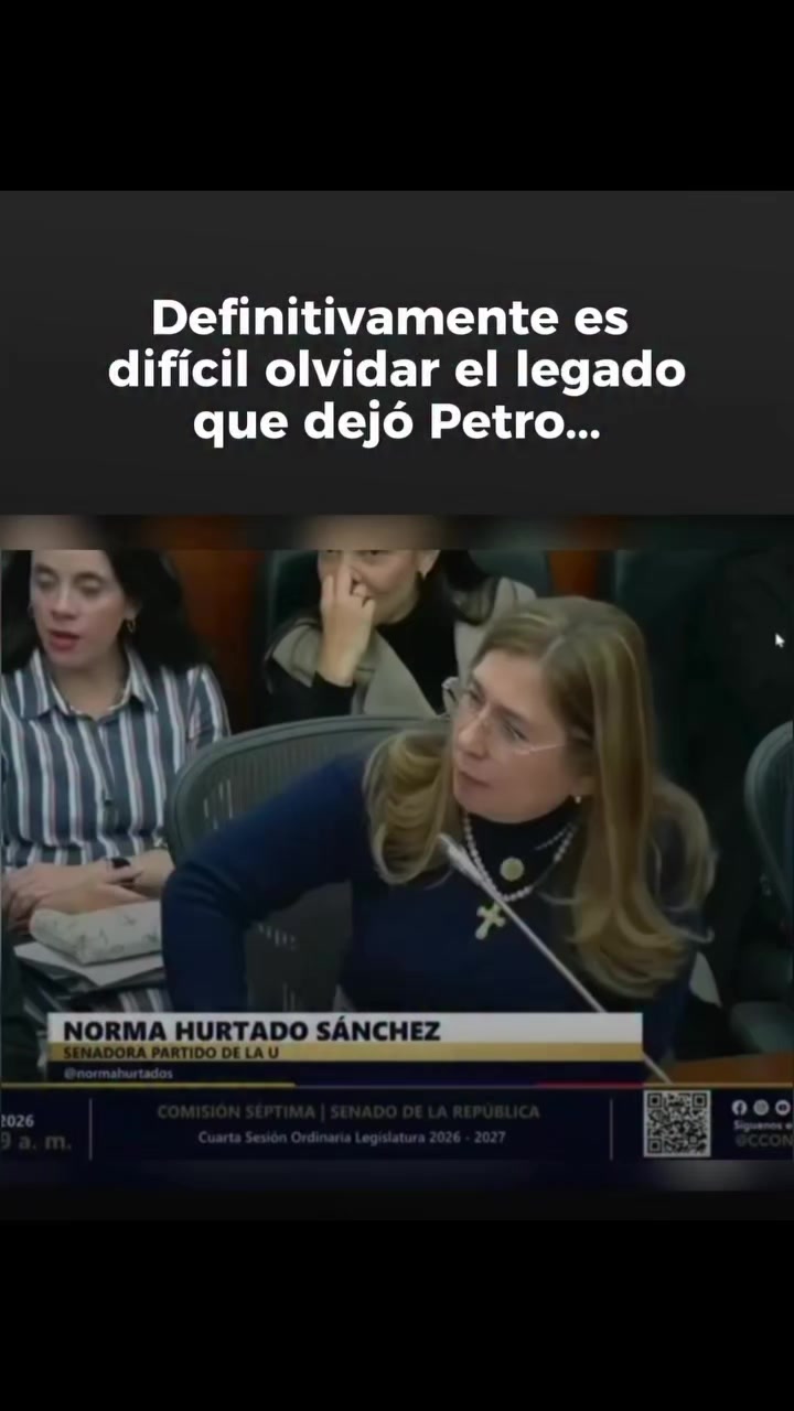 @Mely🇨🇴🇦🇼