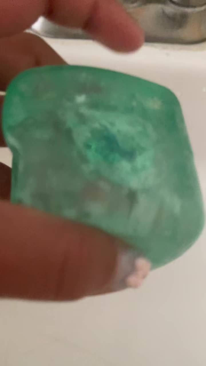 @ROSALIEEEEEE