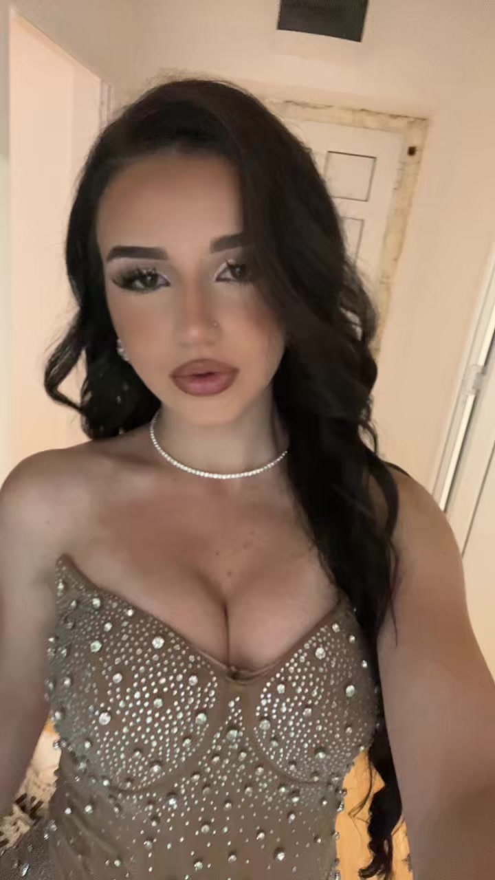 @unlatina