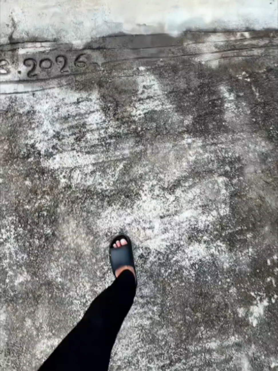 @𝗥𝗘𝗬