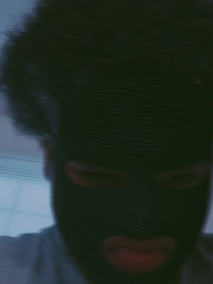 @Bj