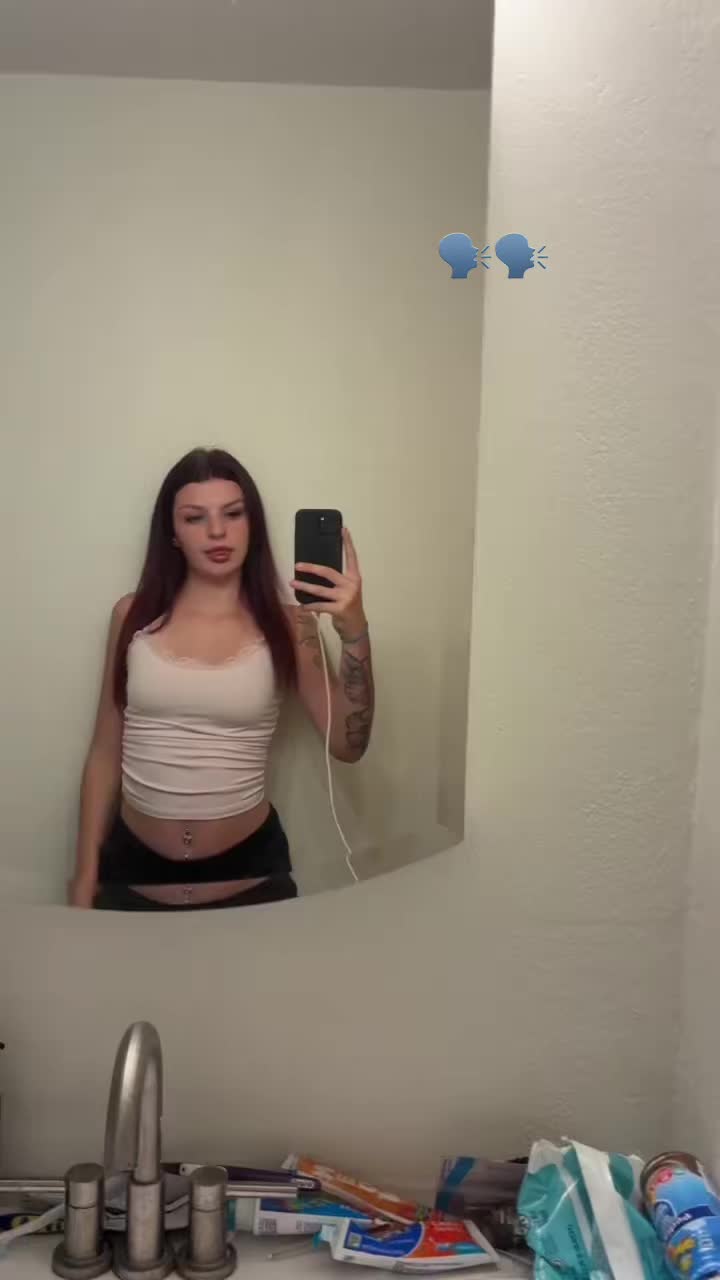@👻