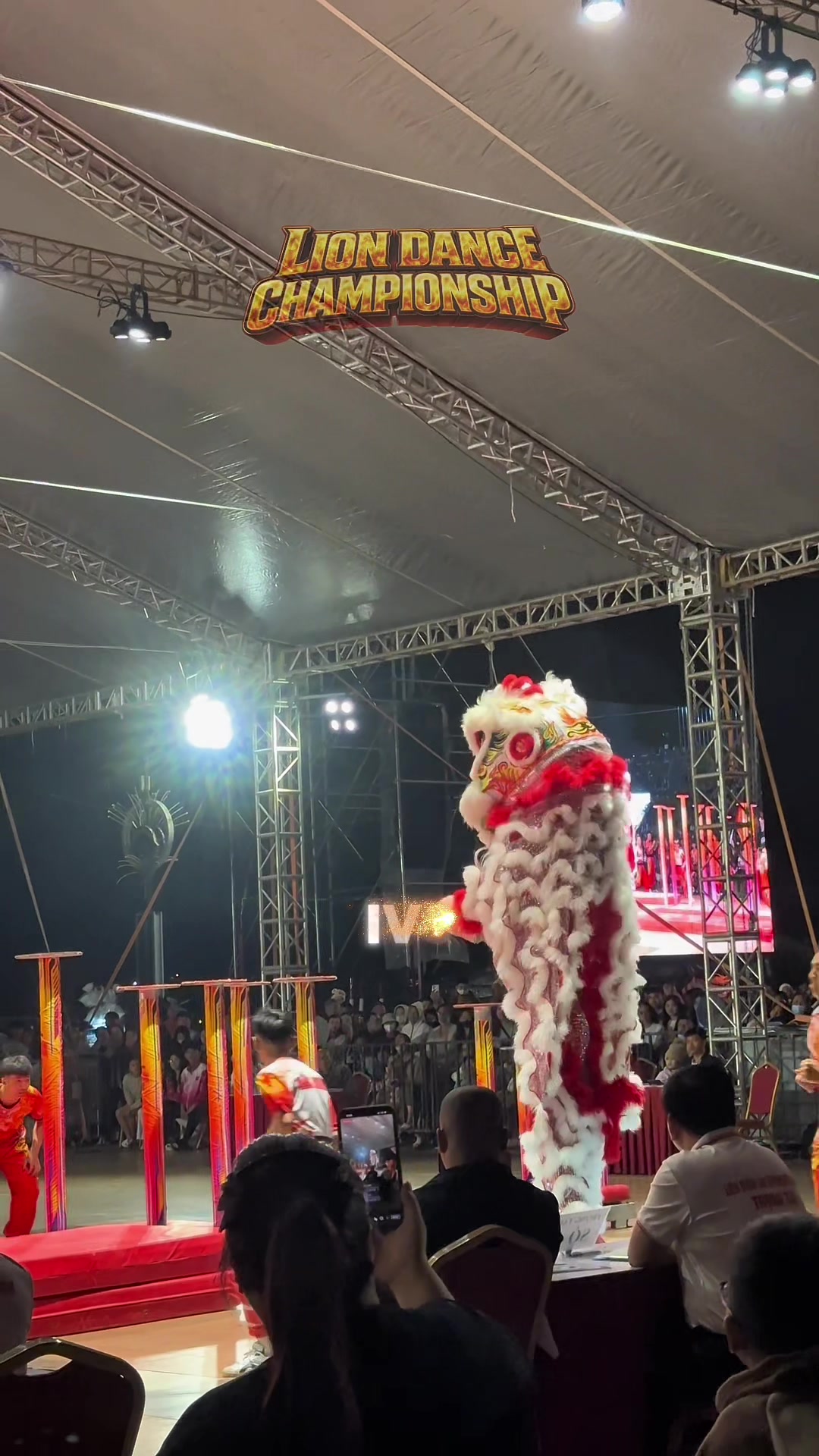 @Triệu Trai Trẻ Lion Fashion