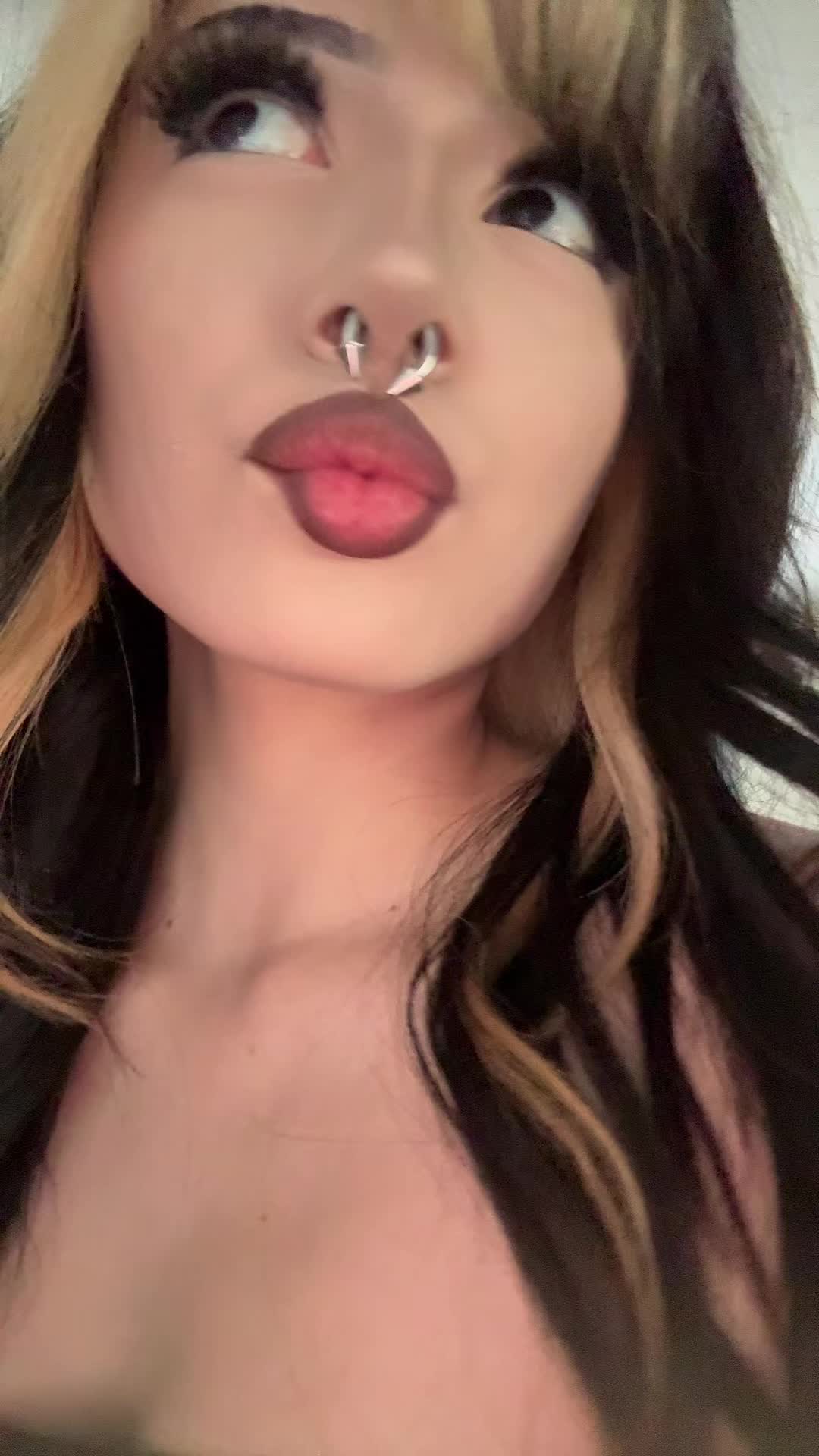 @𝔦𝔯𝔦𝔰