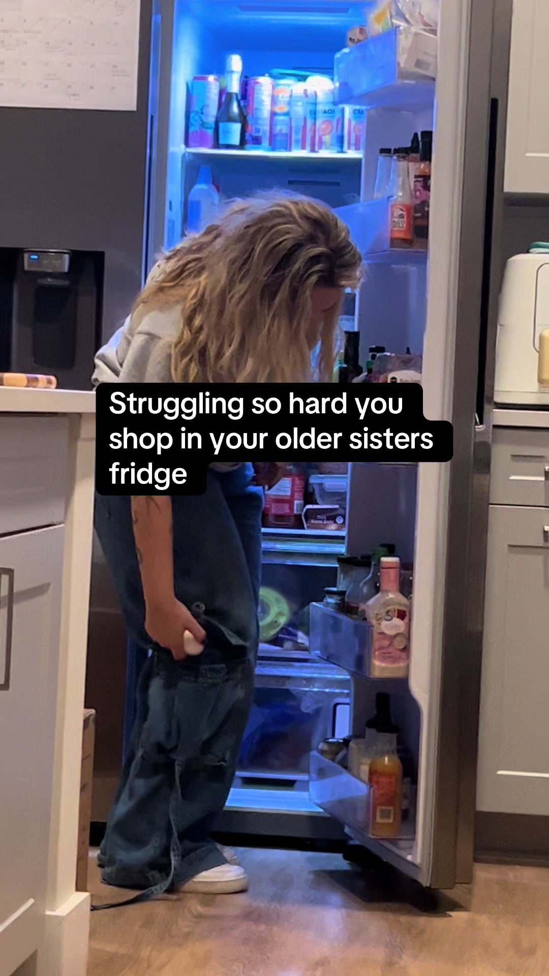 @mia.banales
