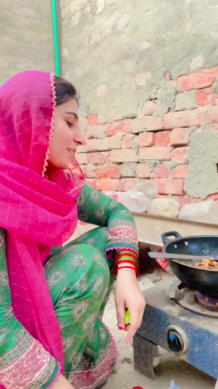 @sania khan