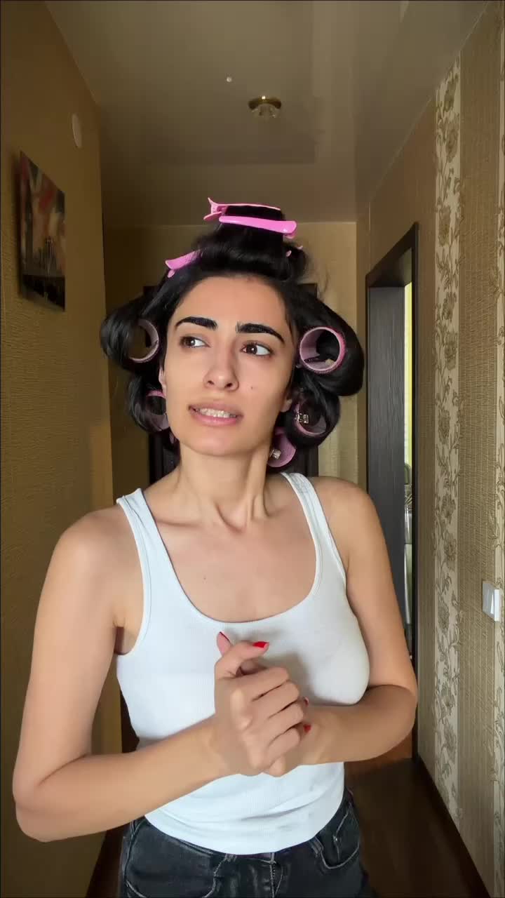 @mikalenno
