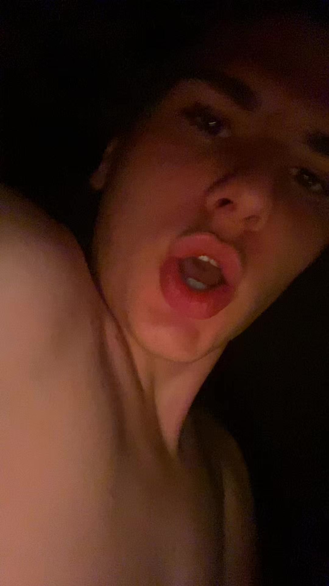 @hennesseynickelson