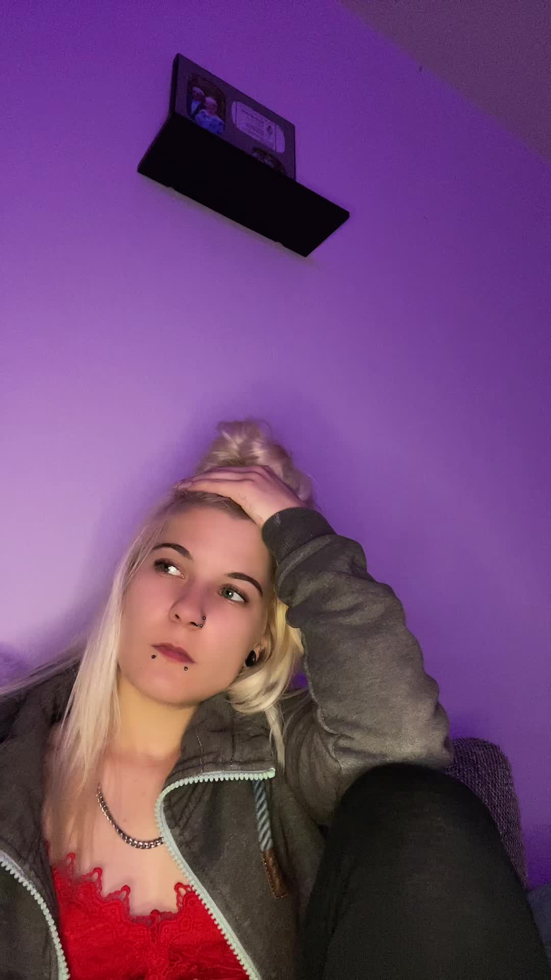 @Celine_cz
