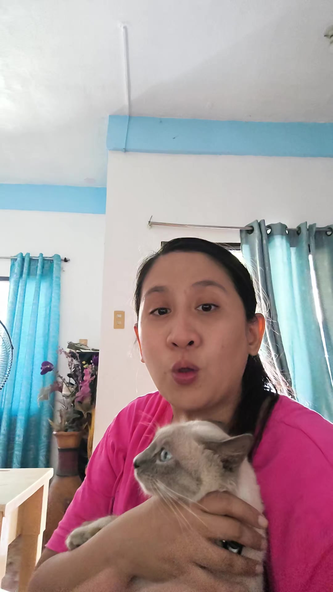 @direkmona17