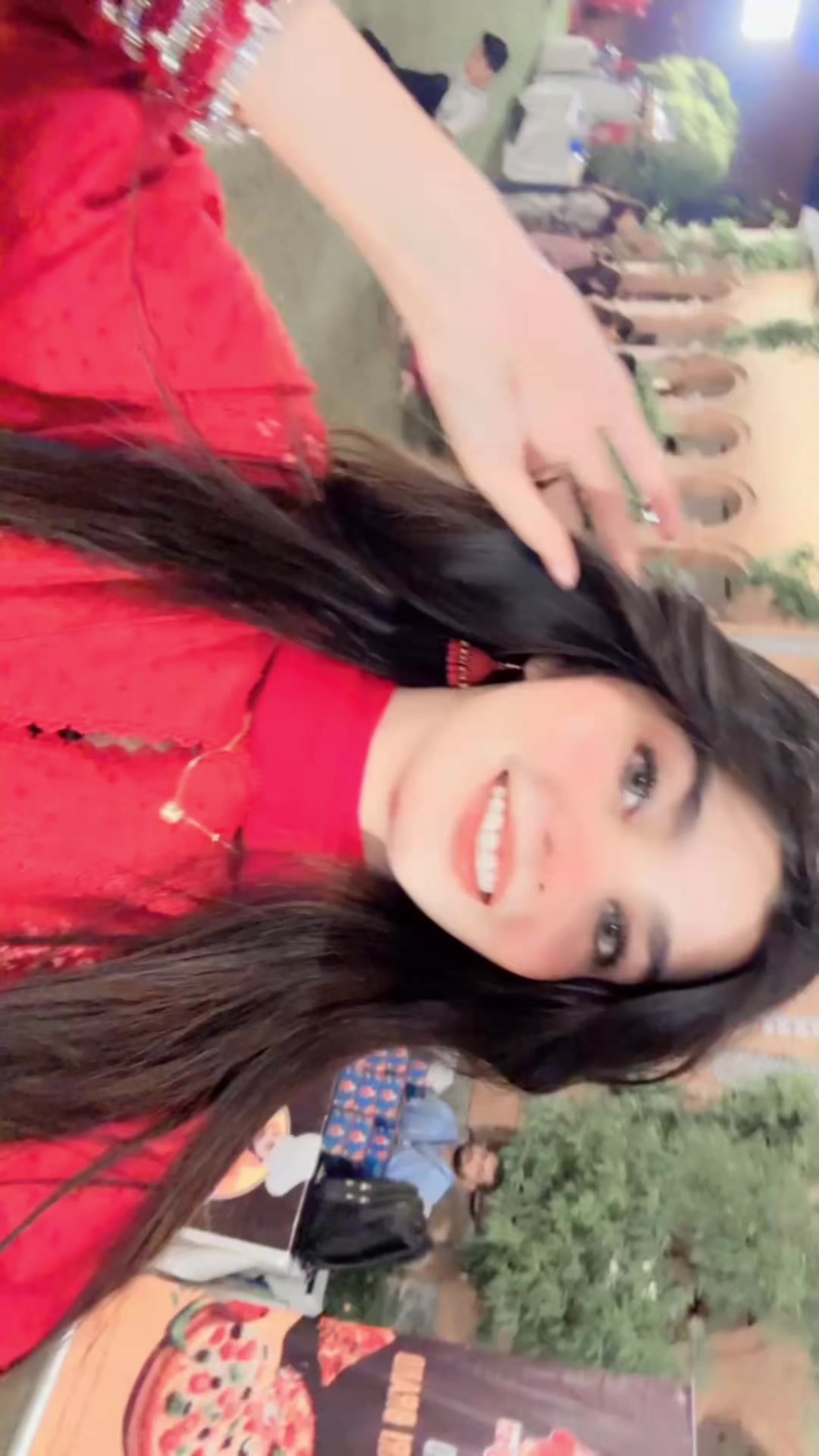 @SẼĦÀŘ_ĆĦUĎĦÄŘŶ 🚩