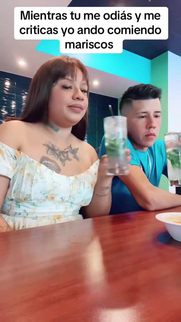 @lalalopez
