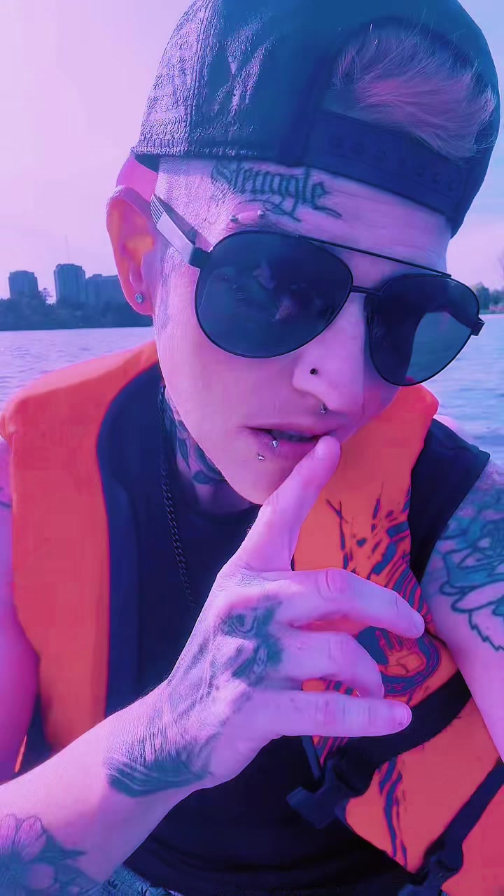 @💋🇨🇦masclezz🏳️🌈💋