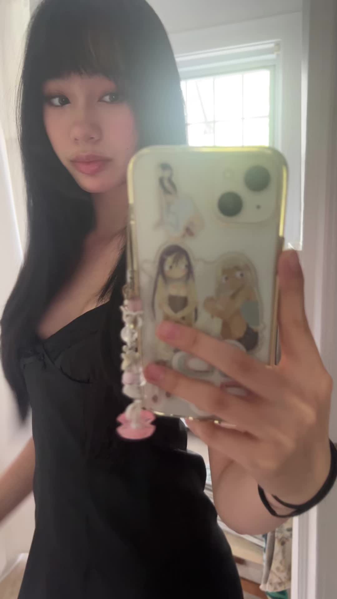 @:3