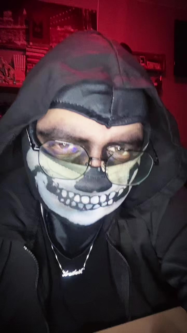 @Damii