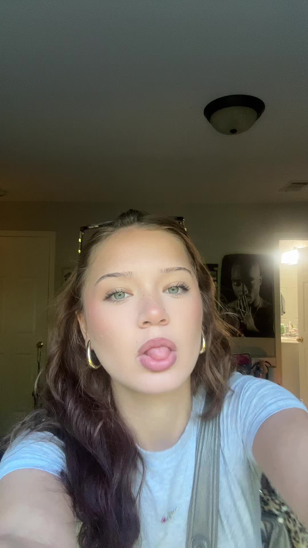 @mia