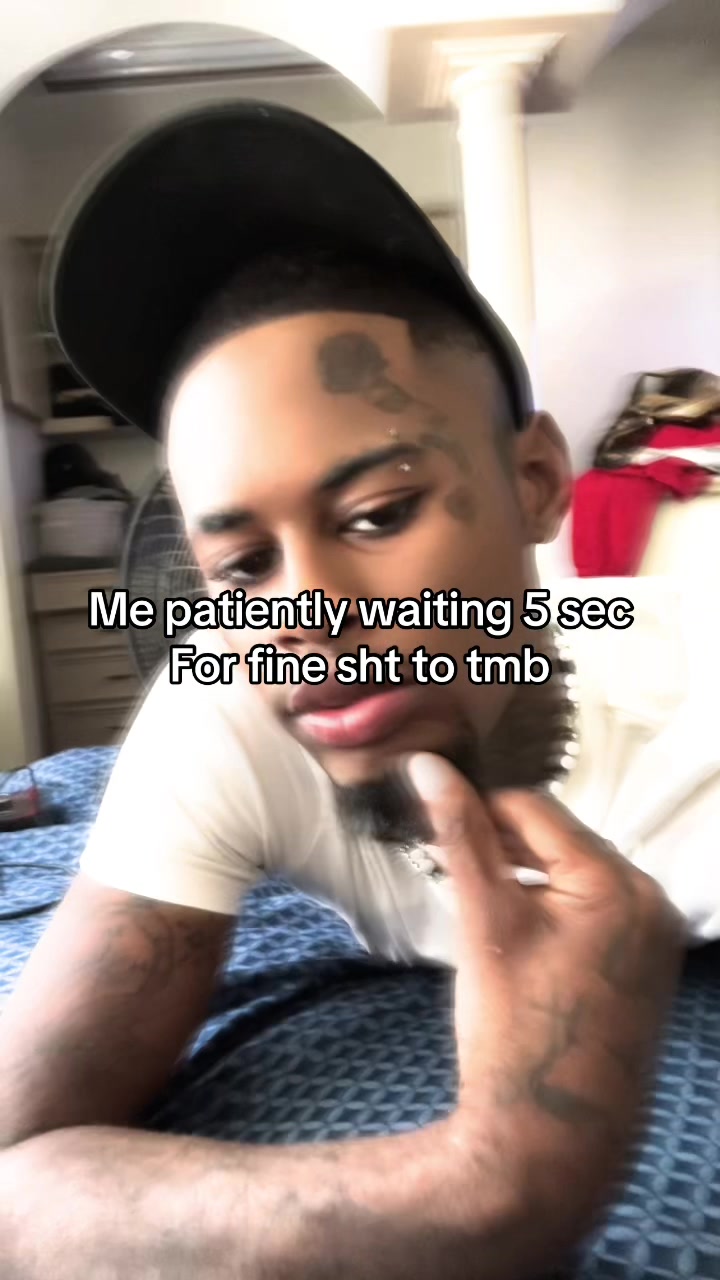 @Dollboy