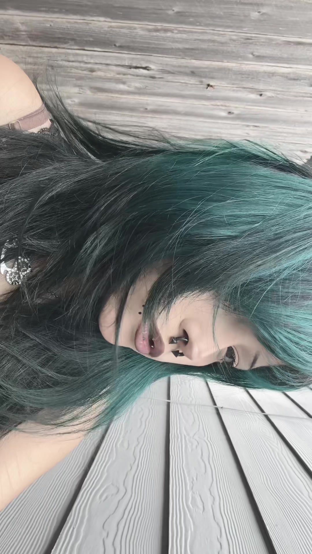 @🕸️