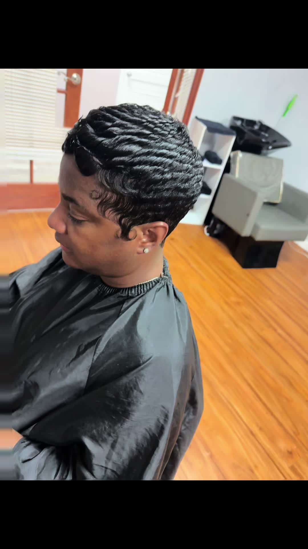 @Hairstylistjunkie ✂️