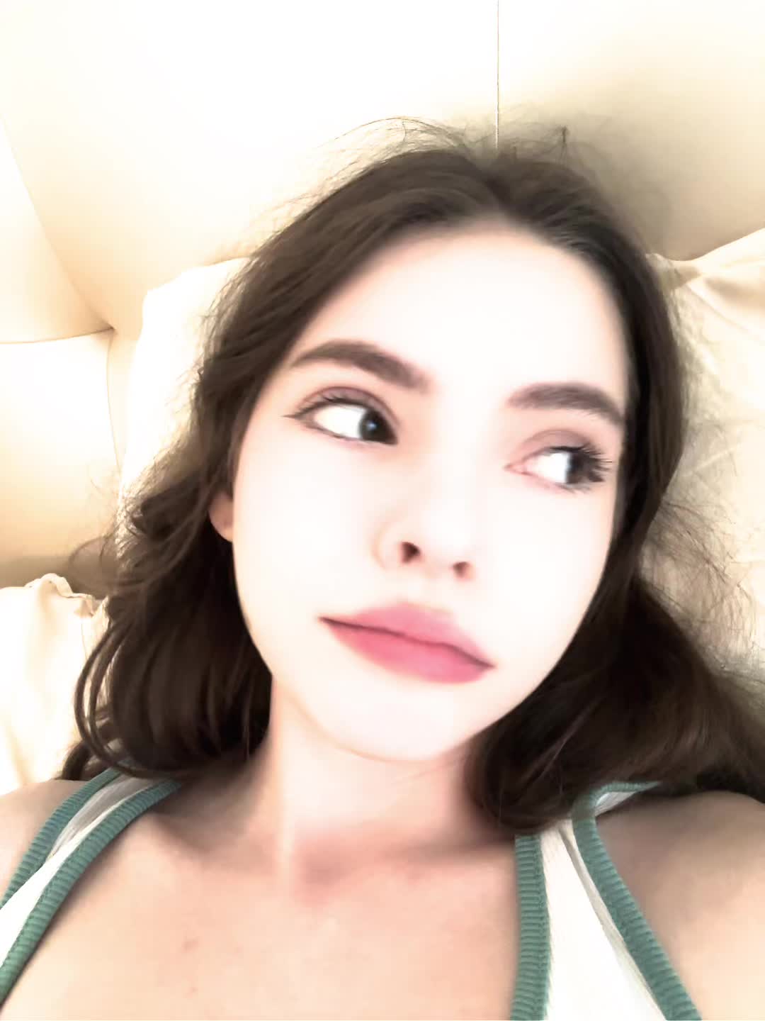 @qwoerly