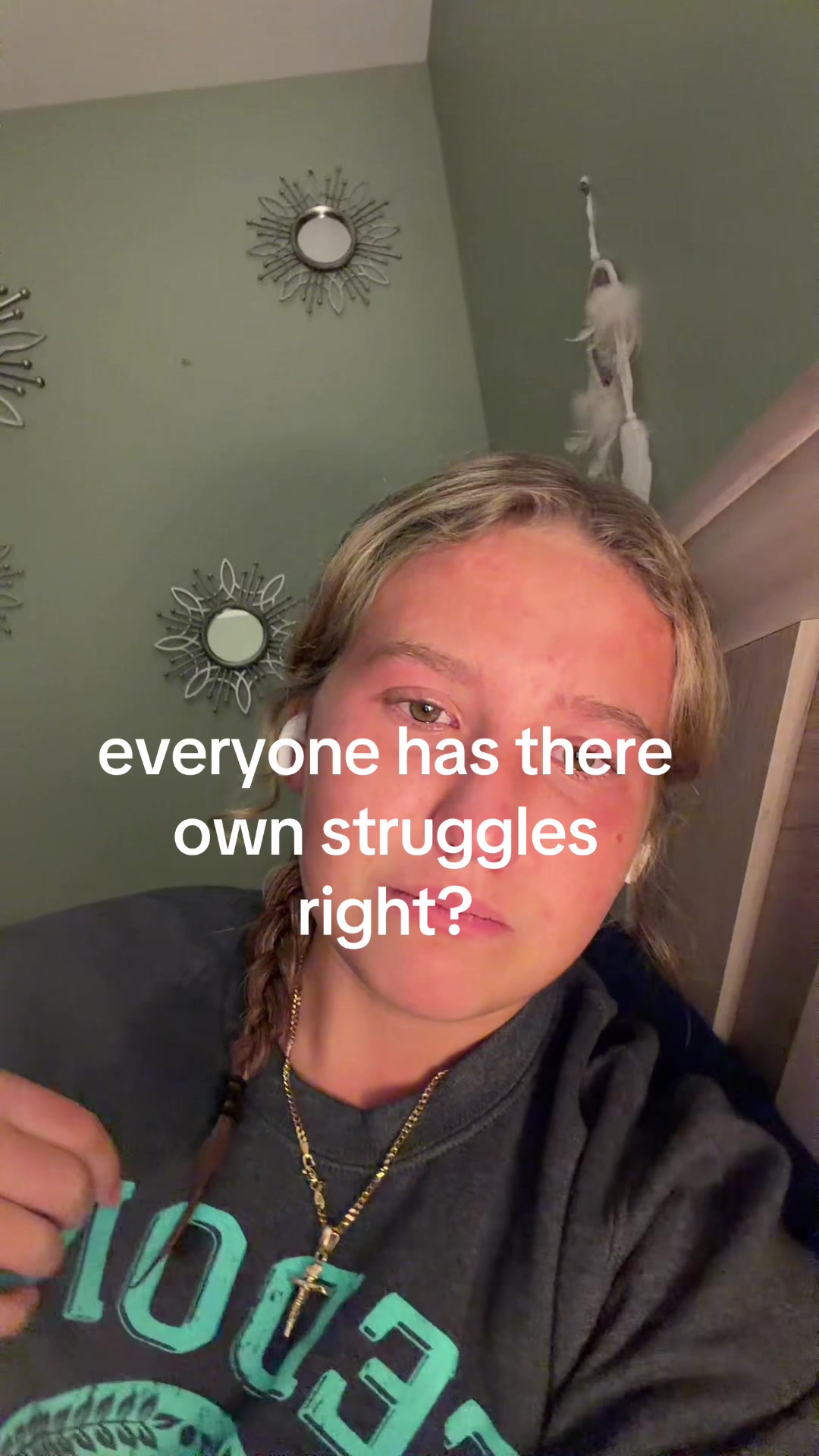 @???