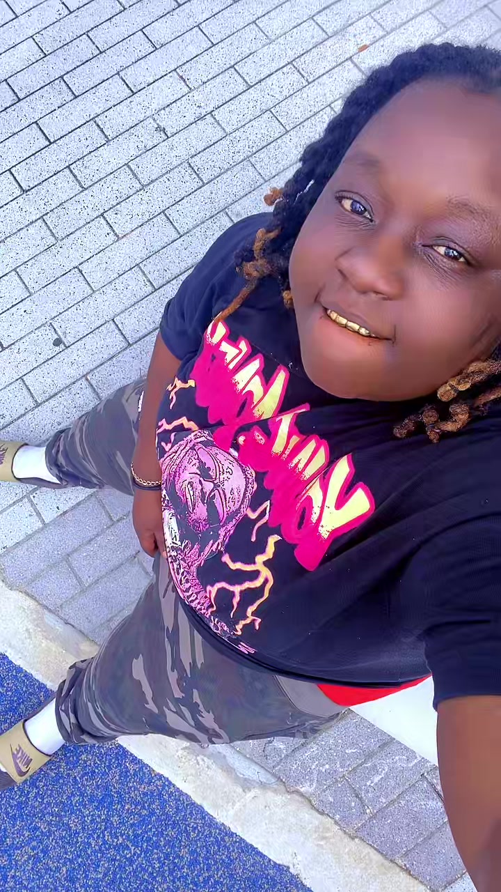 @bri2funny!