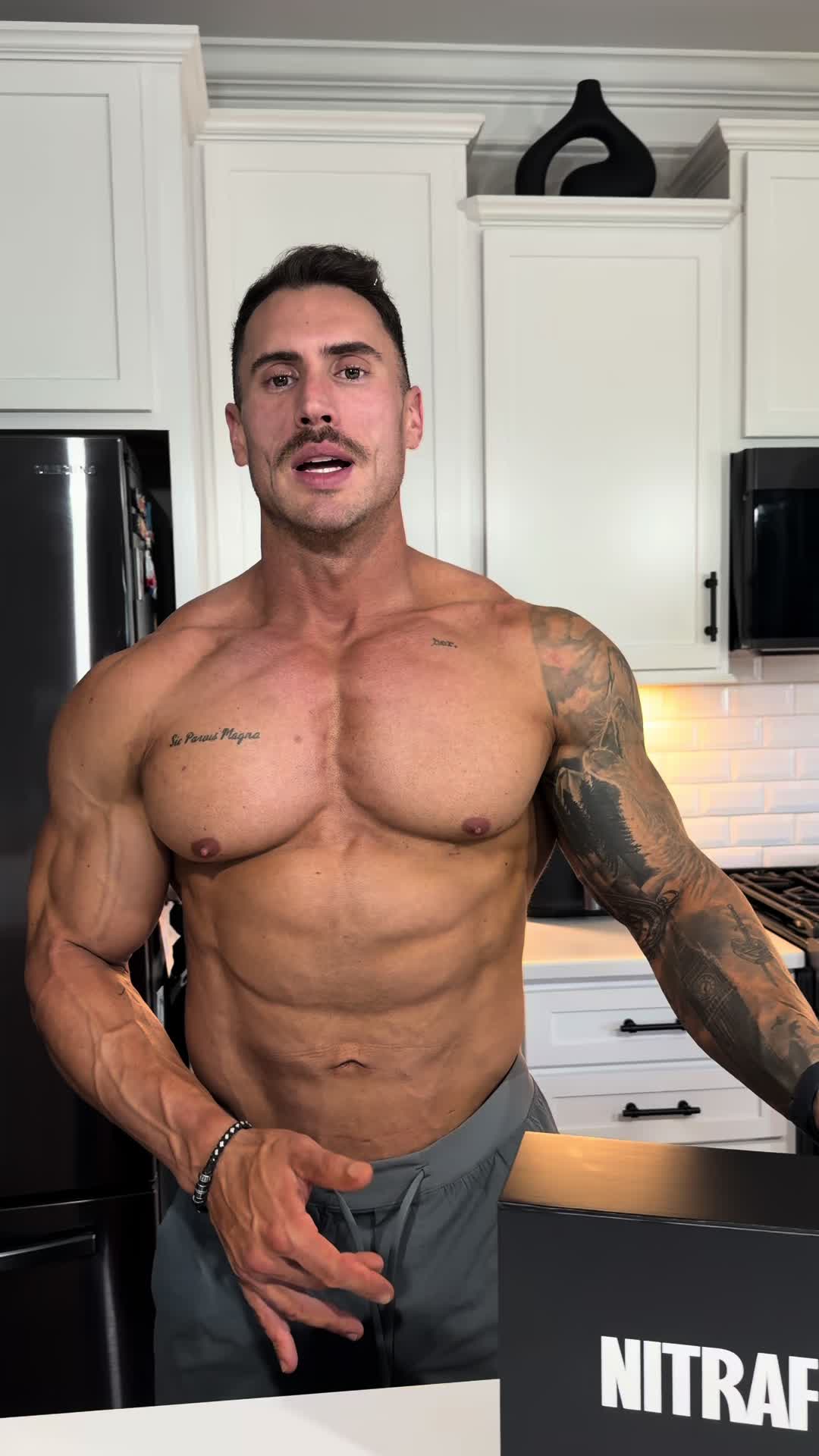 @Brady Barnes | IFBB PRO