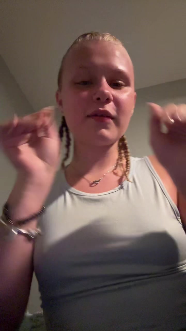 @bluusheistyy