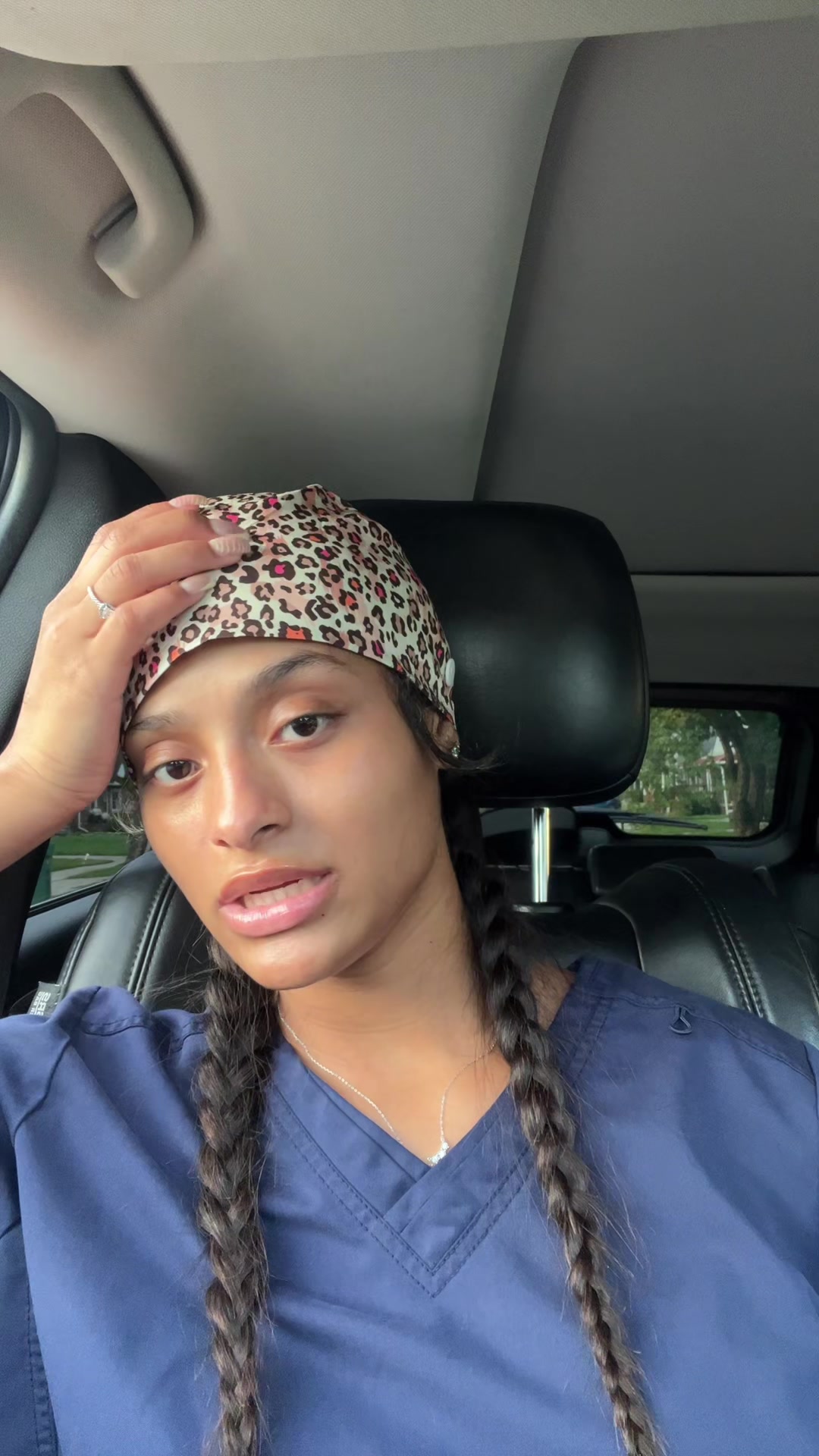 @KYLA 👩🏽⚕️