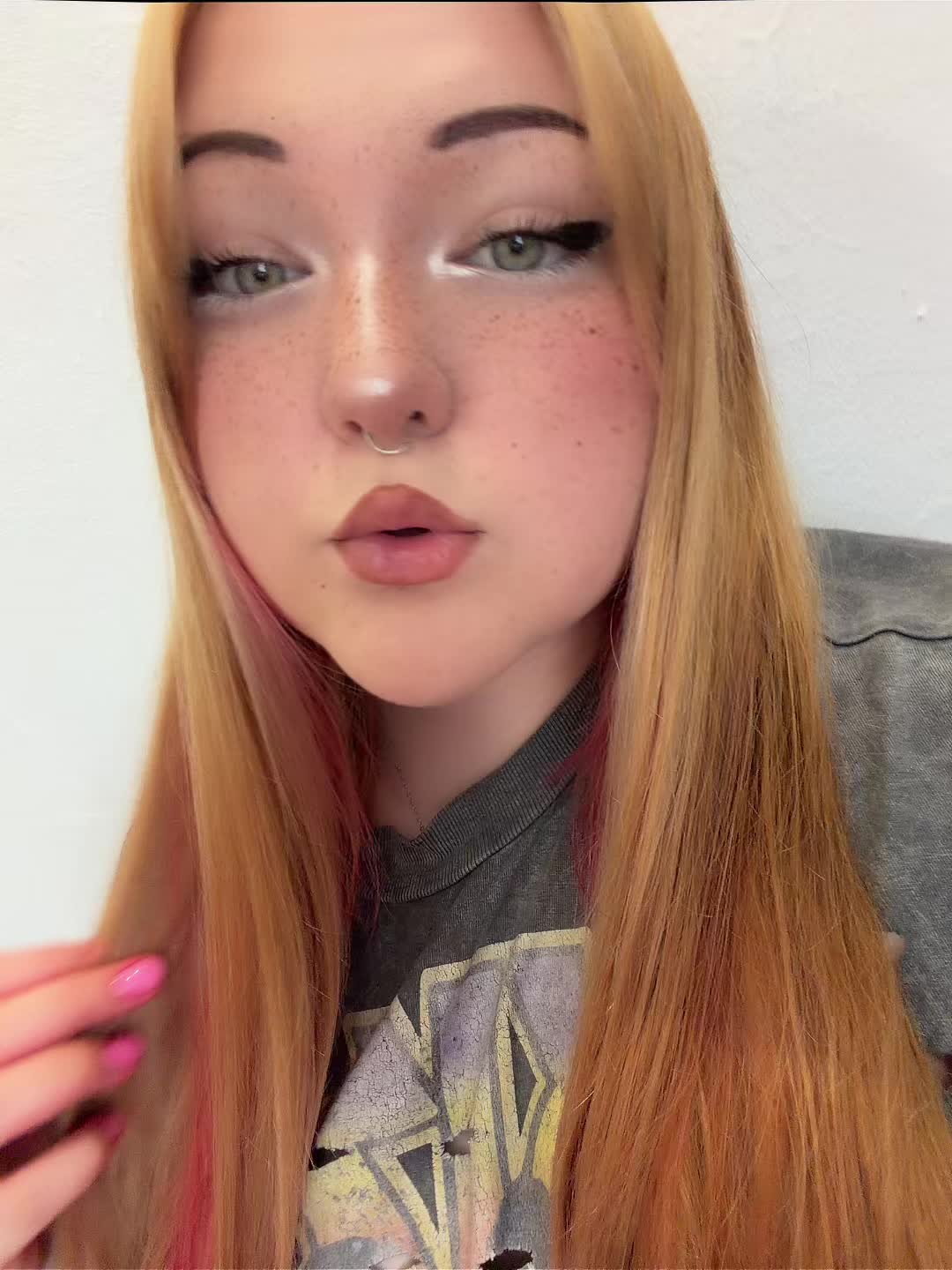 @Ксюся🌿