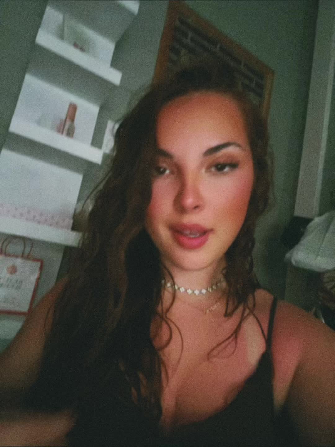 @𝐣𝐞𝐚𝐧𝐧𝐞_𝐠𝐬𝐭𝐥
