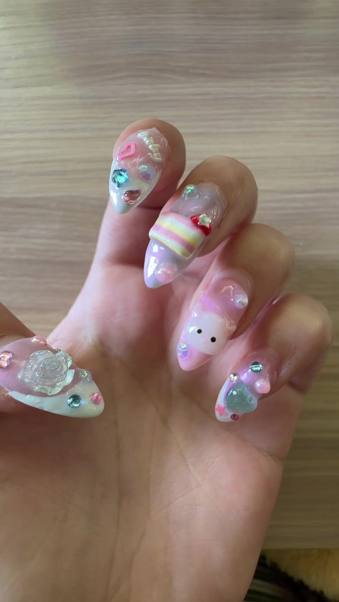 @hellakitsch