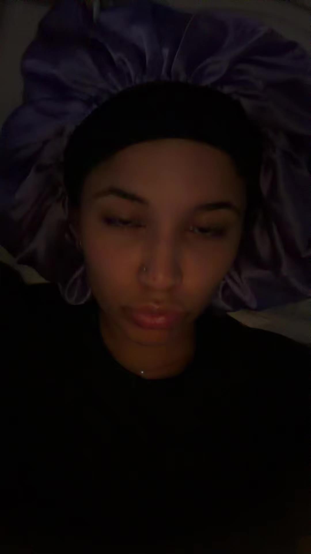 @🌜hloé