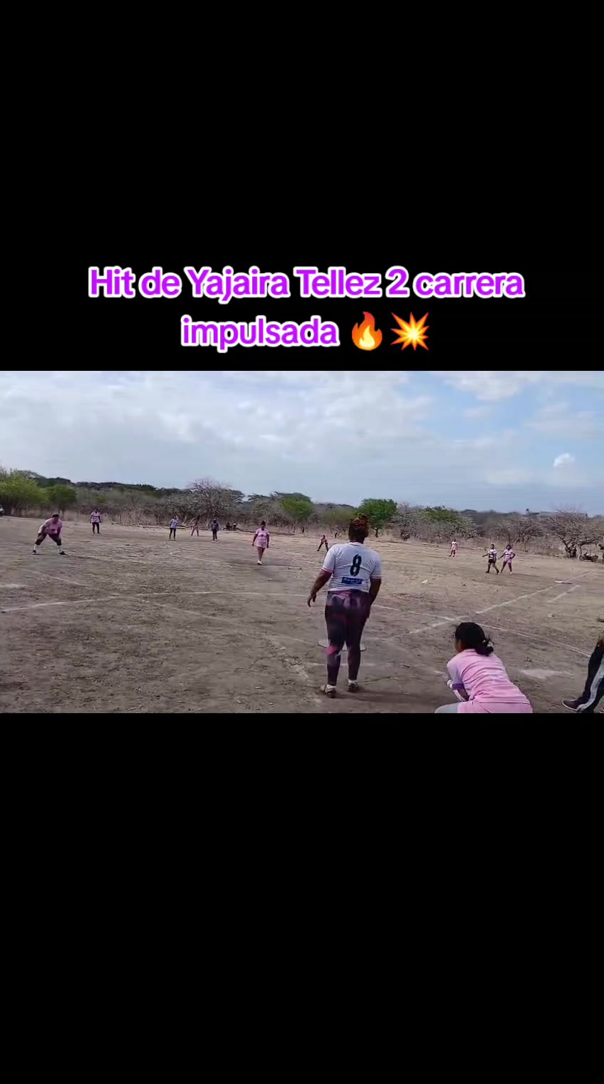@Las leona's🦁⚽