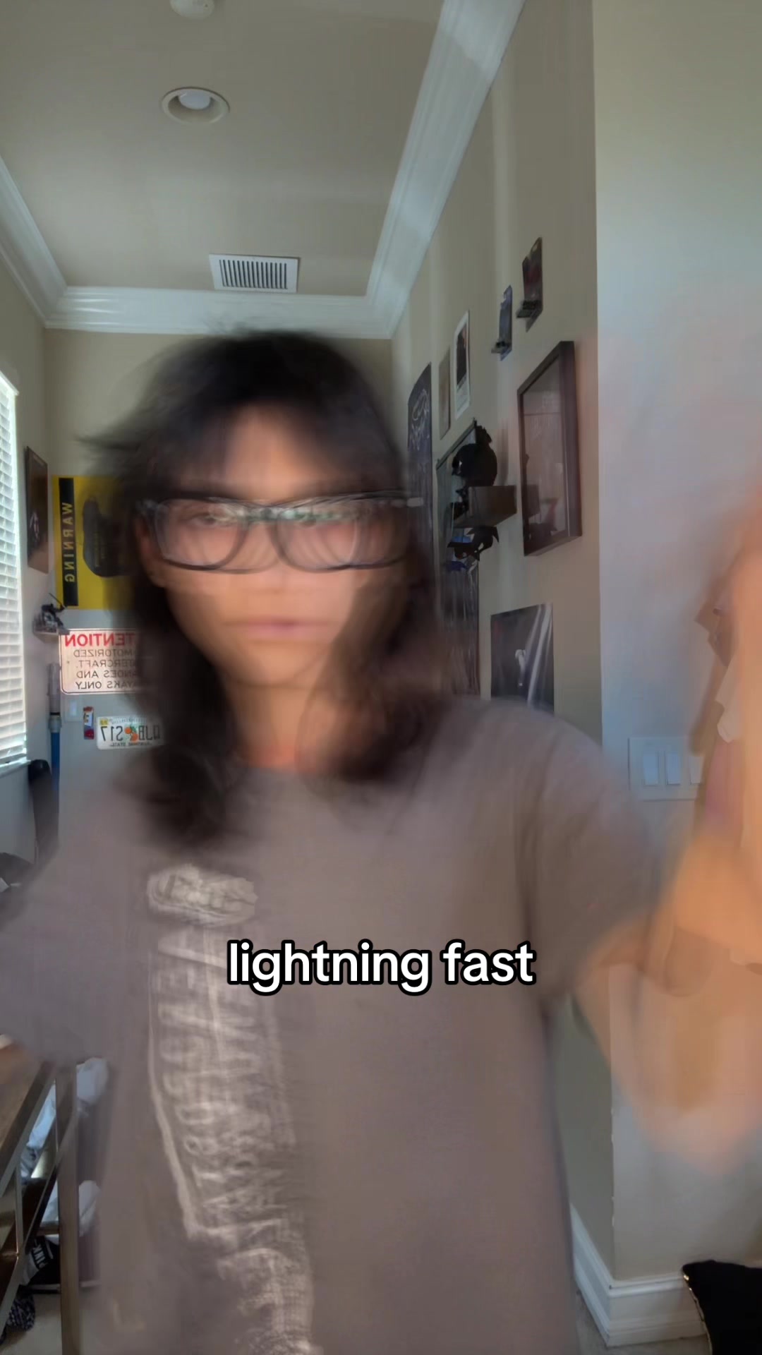 @ej