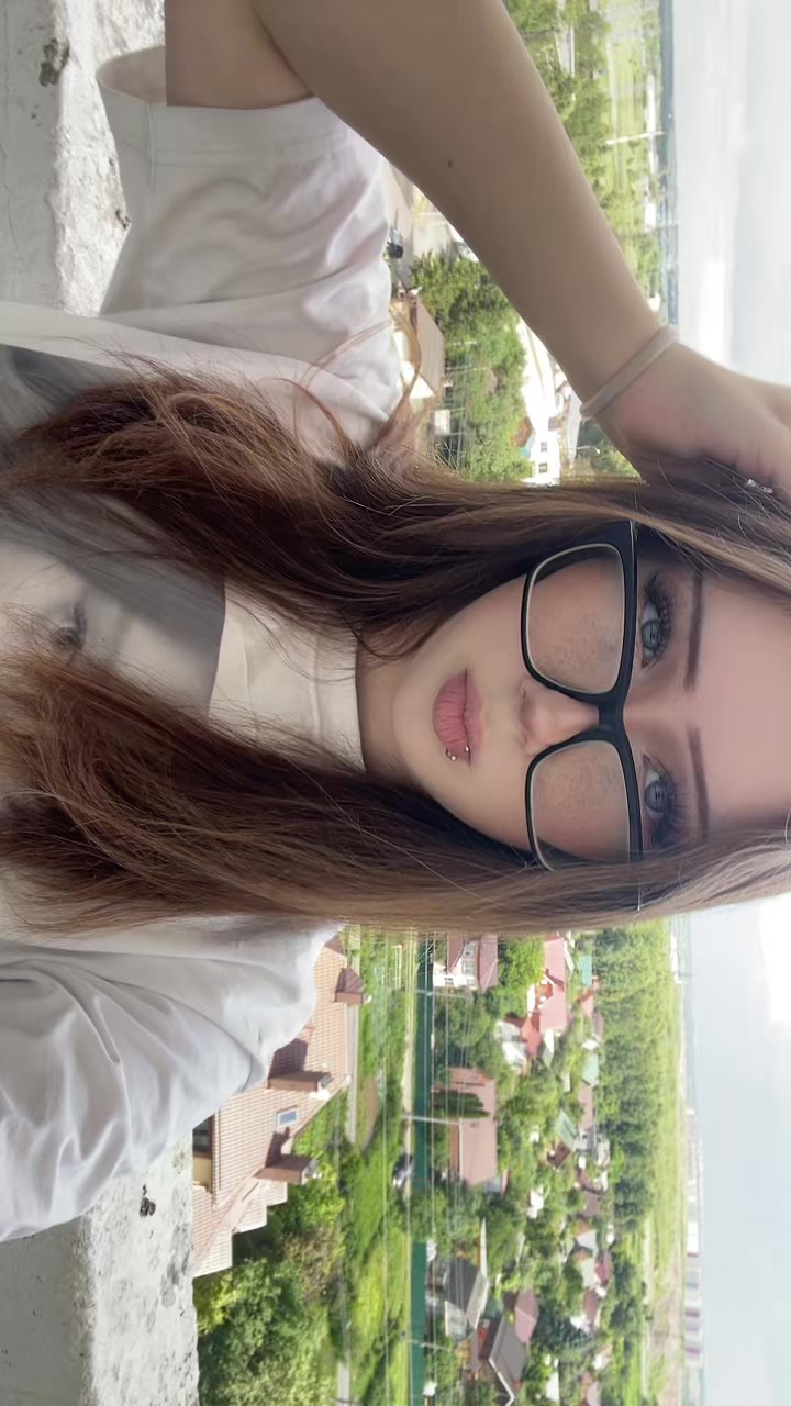 @варя
