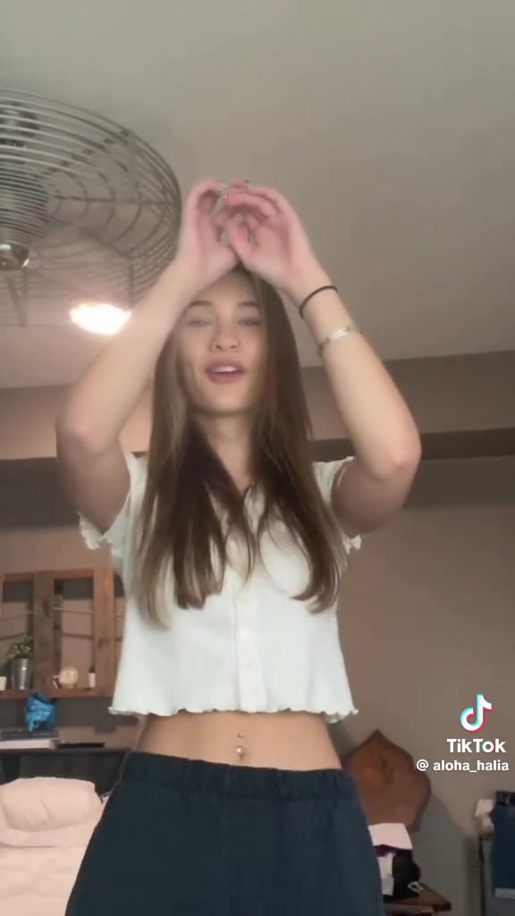 @throwbackhalia