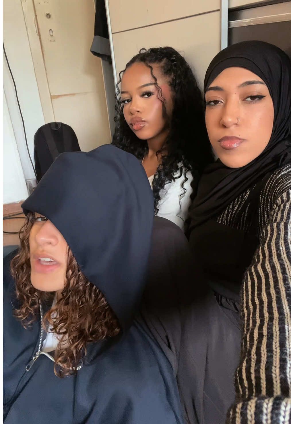 @NJ