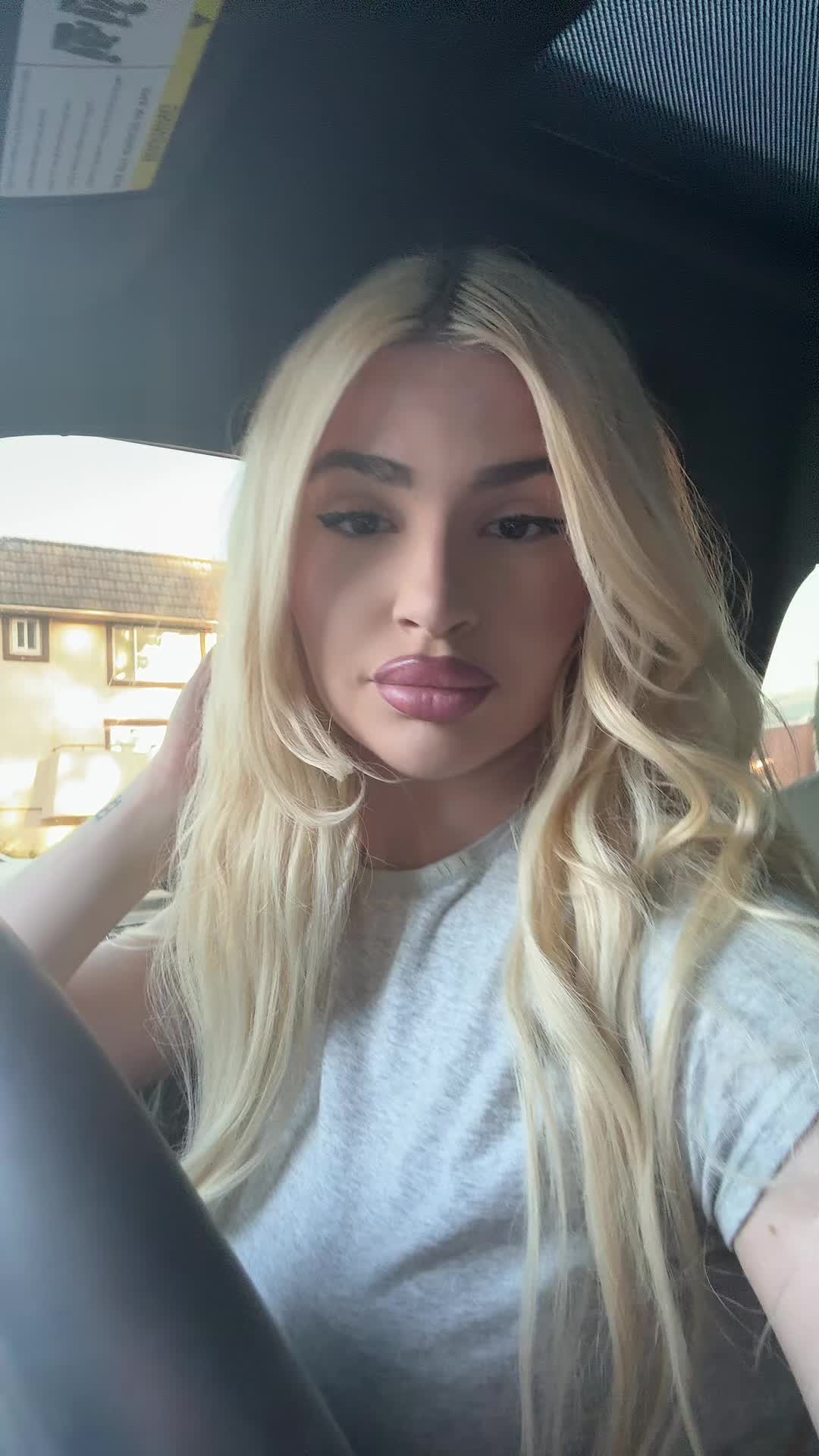 @urfaveforeignprincess