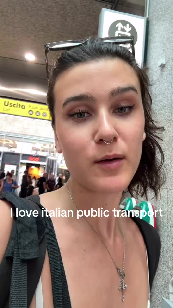 @oliviafairless