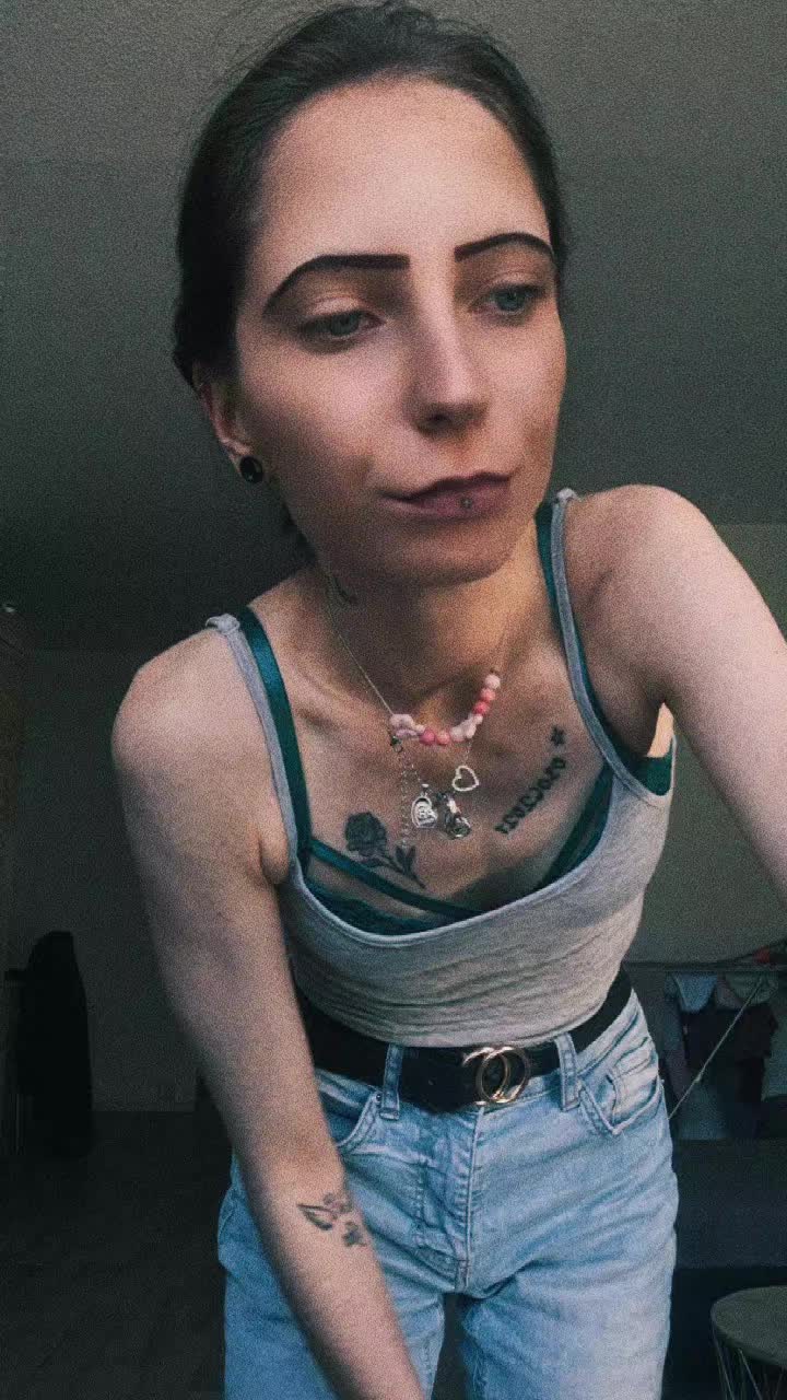@❤️🖤