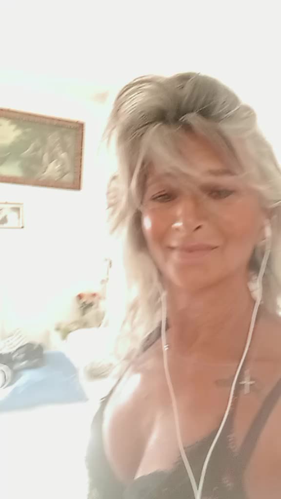 @Leonessa 65 ❤️❤️💋💋🇮🇹👈