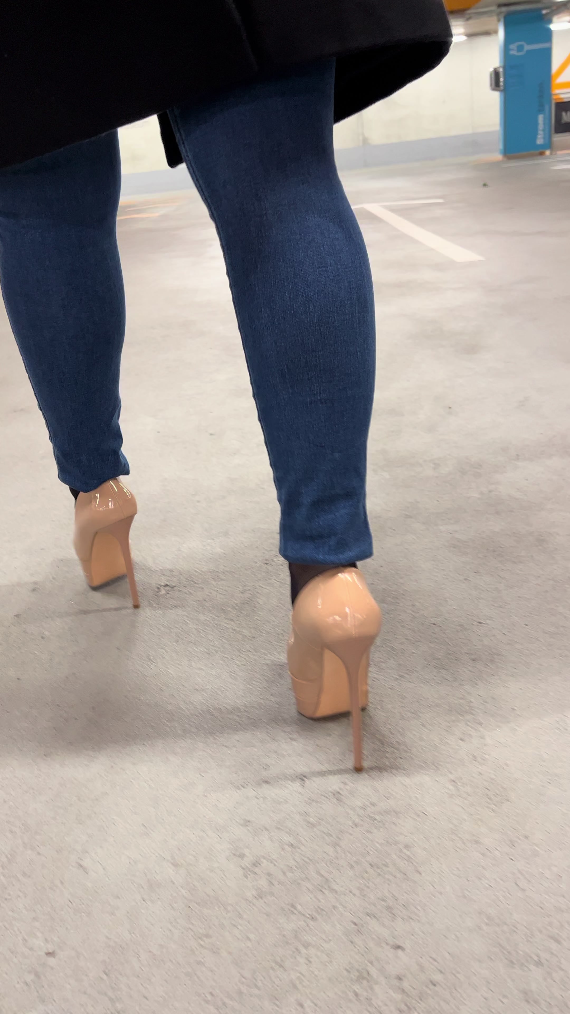 @High.Heels.Wife