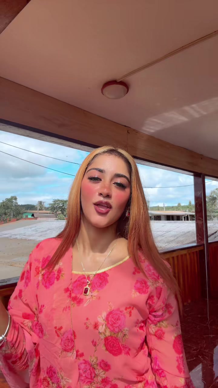 @🌸THE _V8_QUEEN🌸