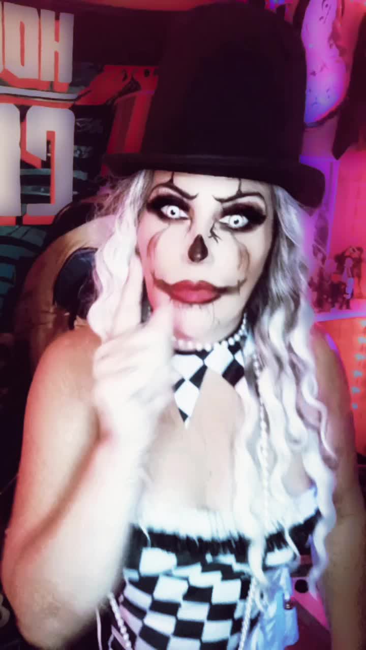 @Lil Miss Tik Tok