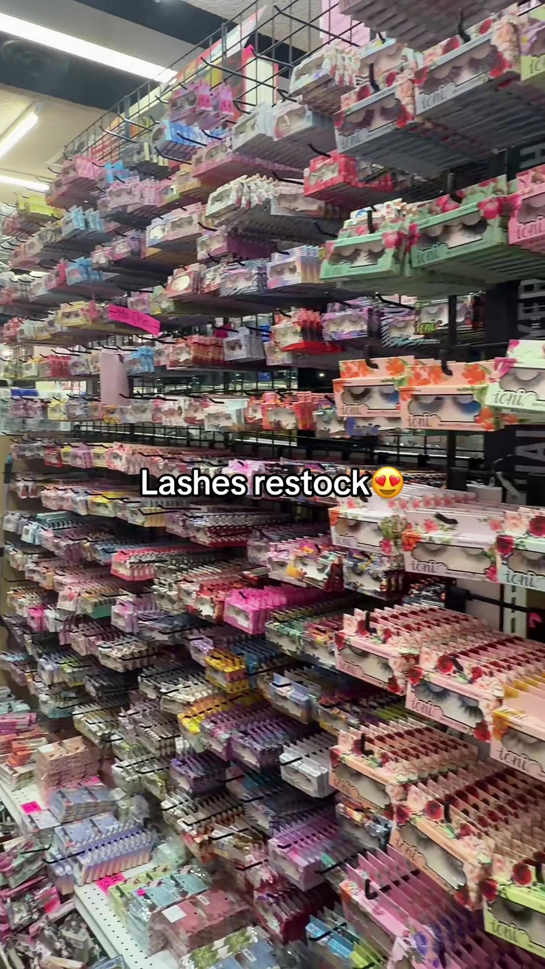 @Unique Glam Cosmetics
