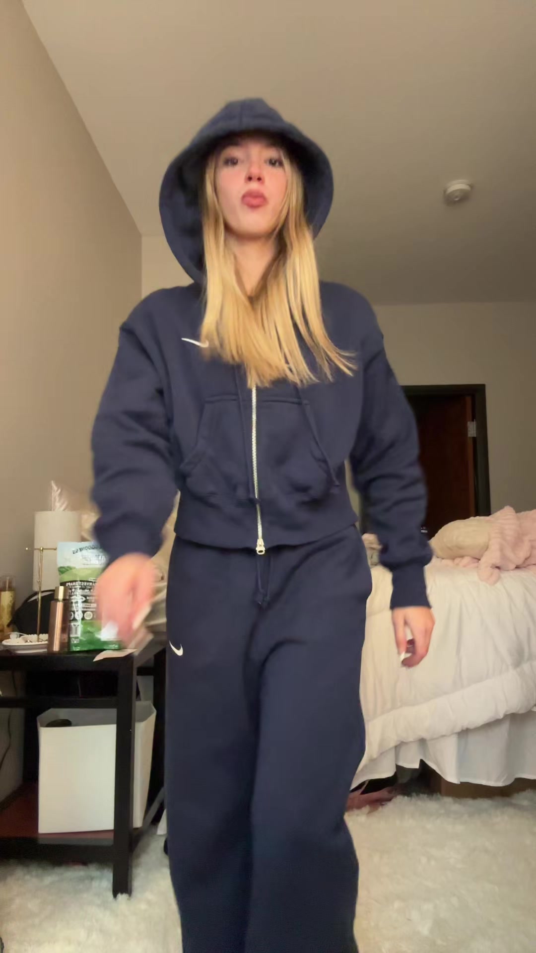 @Tay
