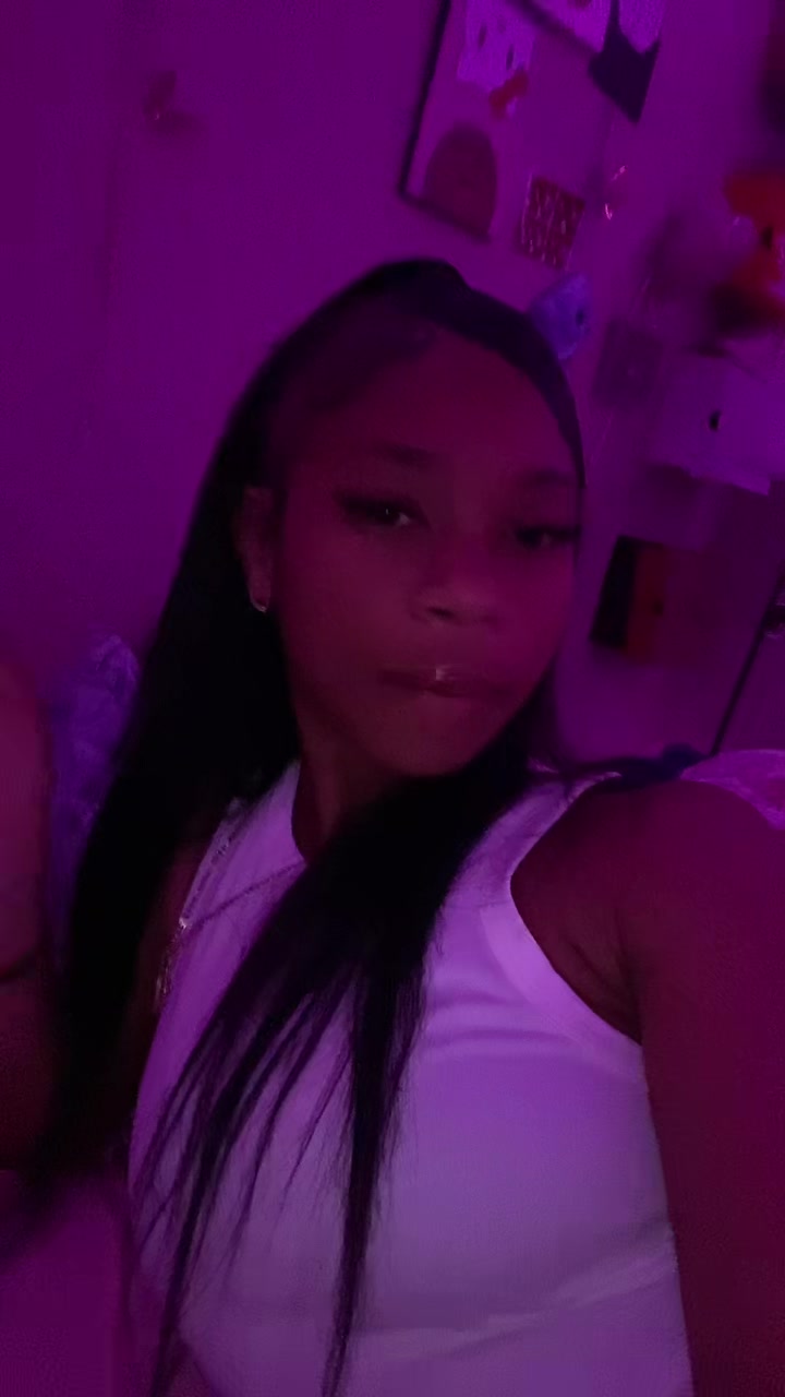 @maiyaa🍒
