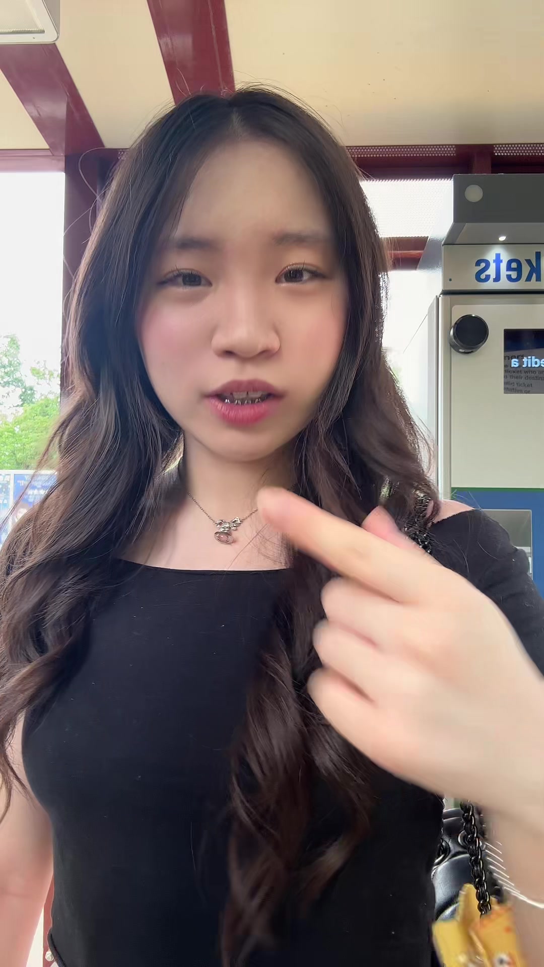@ella