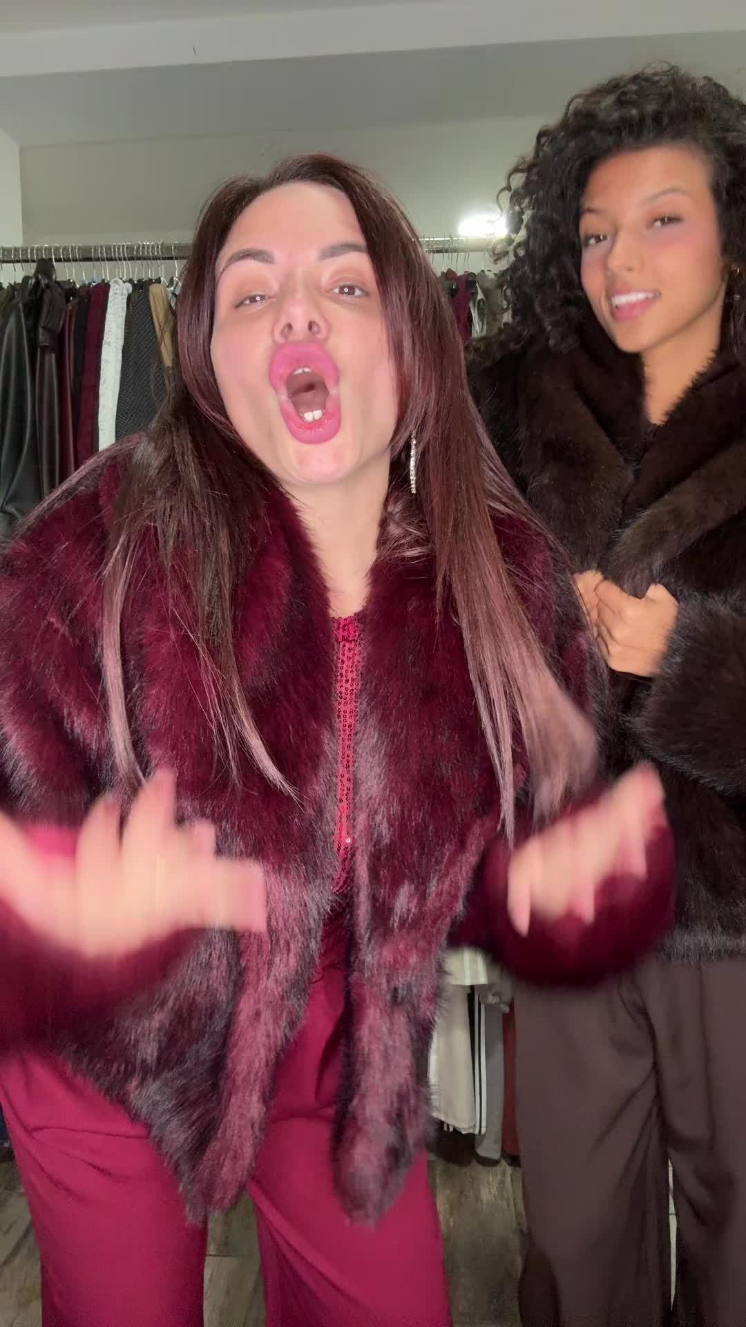 @Tania_marcoo